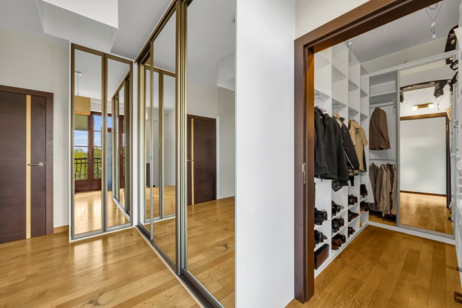 Warszawa, Mokotów Stegny, Leszczyny, Nowoczesny apartament 4-pokojowy na Mokotowie