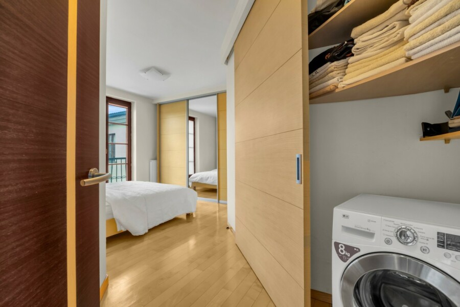 Warszawa, Mokotów Stegny, Leszczyny, Nowoczesny apartament 4-pokojowy na Mokotowie