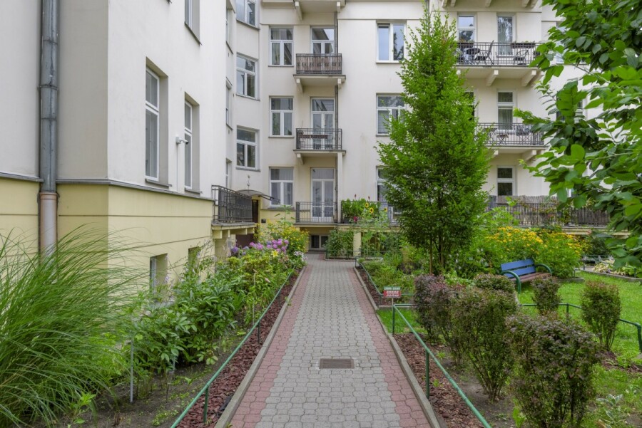 Warszawa, Ochota Filtry, Filtrowa, 2 pokoje / kamienica / świetna lokalizacja /