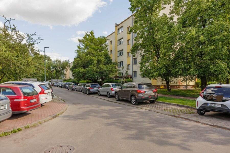 Warszawa, Mokotów, Sewastopolska, Dwustronne Oddzielna kuchnia Widok na zieleń