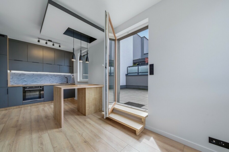 Warszawa, Mokotów, Cybernetyki, Świeżo wykończony apartament Wysokie piętro