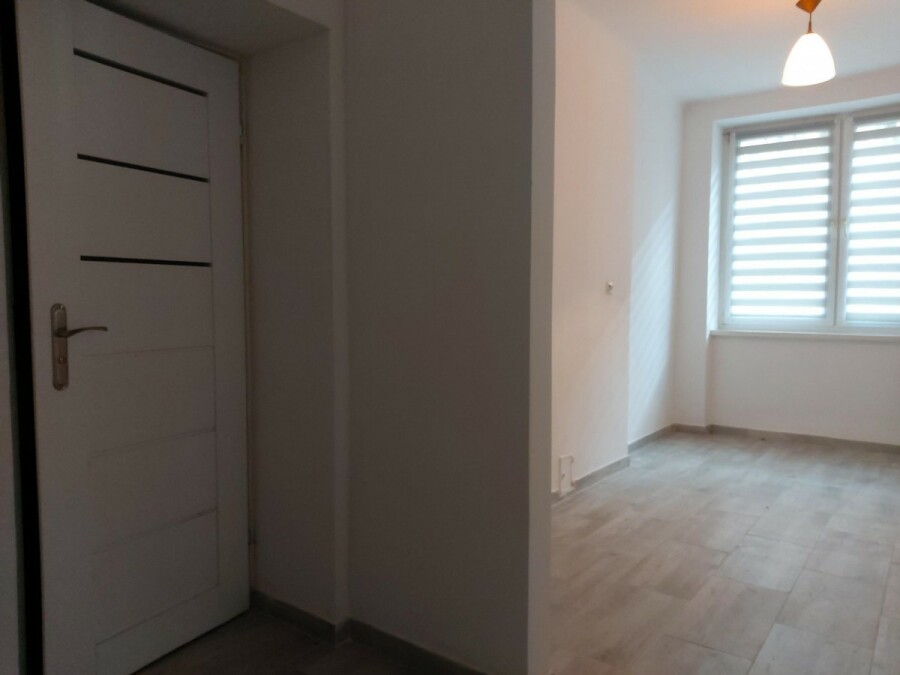 Warszawa, Praga, Władysława Skoczylasa, Rozkładowe, ciche 3 pokojowe przy Placu Hallera