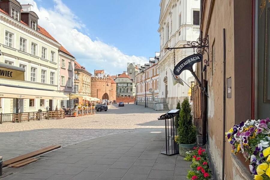 Warszawa, Śródmieście Stare Miasto, Freta, STARÓWKA - PRESTIŻ I PONADCZASOWA WARTOŚĆ