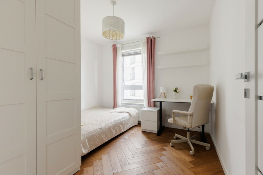 Warszawa, Praga-Południe Gocław, Celownicza, 3 pokoje | salon z aneksem | 2 łazienki, balkon | 