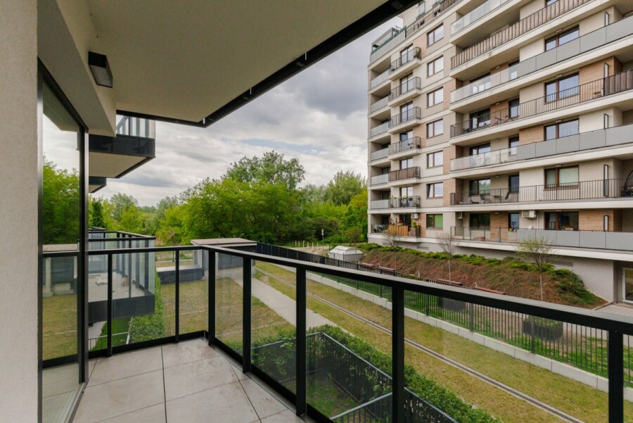 Warszawa, Praga-Południe Gocław, Celownicza, 3 pokoje | salon z aneksem | 2 łazienki, balkon | 