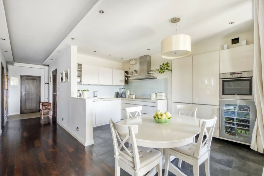 Warszawa, Mokotów, Wiktorska, 3 pokoje 106 m² | Mokotów | Garaż