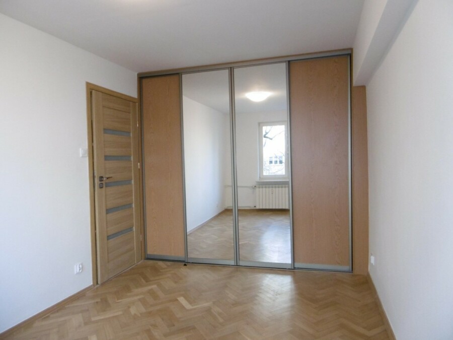 Warszawa, Śródmieście Muranów, Mordechaja Anielewicza, Zapraszam