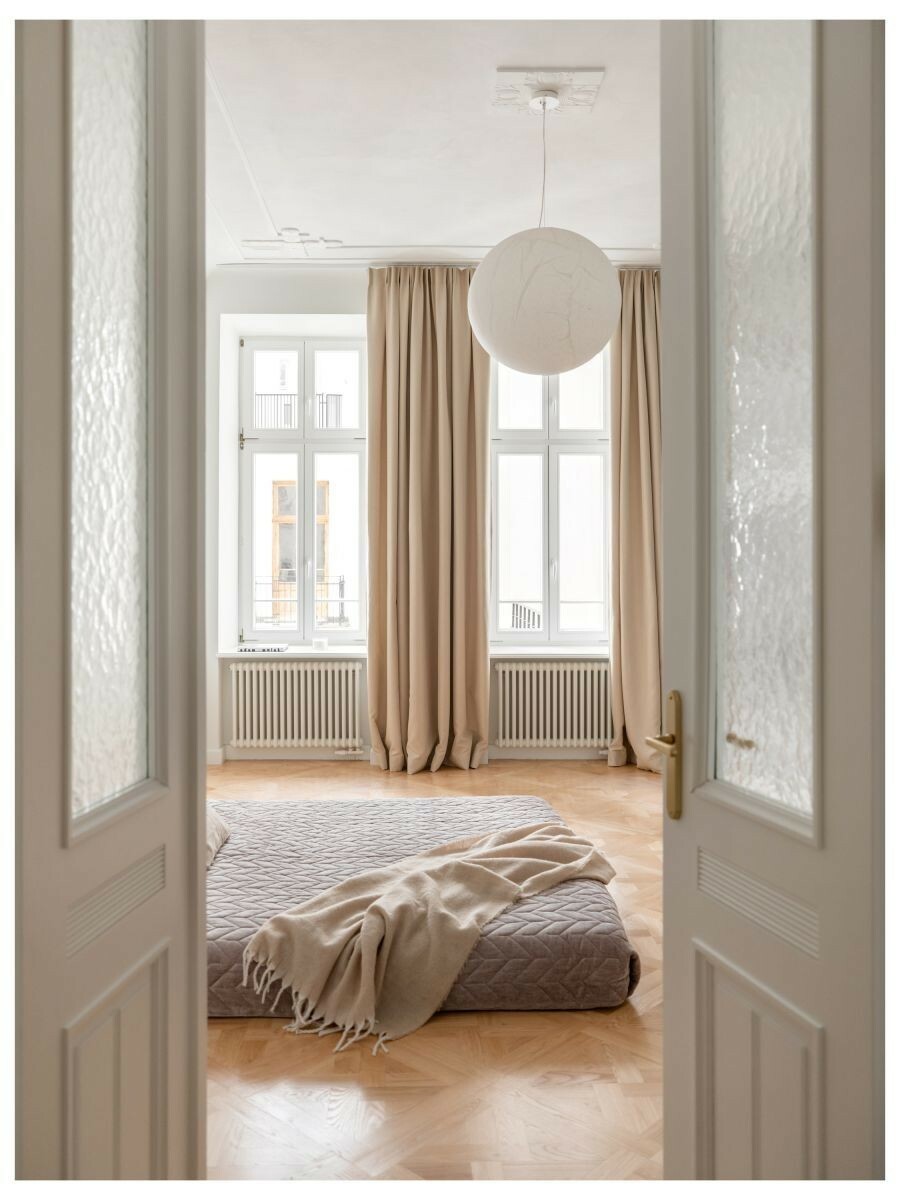 Warszawa, Śródmieście, Stanisława Noakowskiego, 4 pokoje | Balkon | Zabytkowa kamienica | Centrum