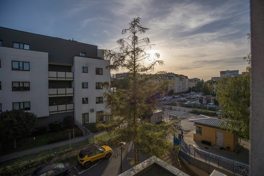 Warszawa, Bielany, Jana Kochanowskiego, 3 pokoje z dużym balkonem, cicho OD ZARAZ