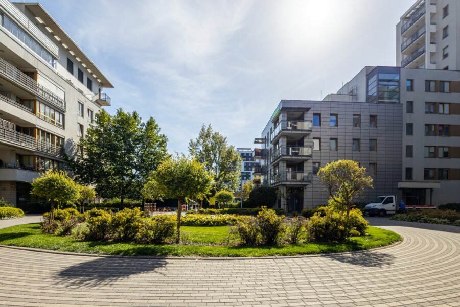 Warszawa, Mokotów Służewiec, Obrzeżna, 2 pokoje | Garaż | Wygodne osiedle