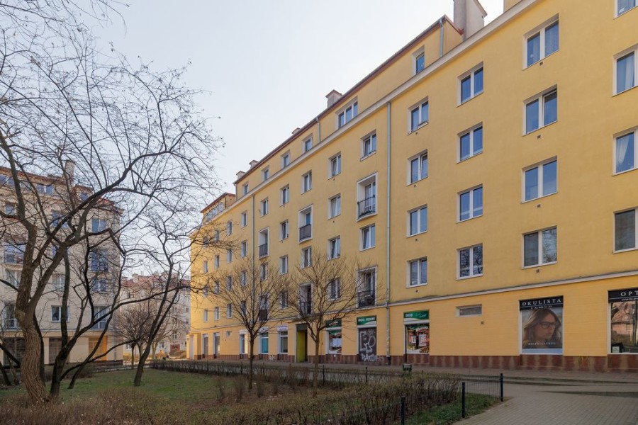 Warszawa, Mokotów, Jurija Gagarina, Dwustronne mieszkanie w kamienicy blisko Łazienek