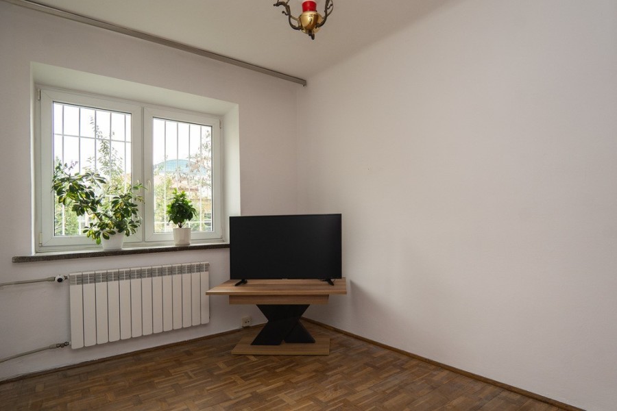 Warszawa, Śródmieście, Nowolipki, Nowolipki, 2 pokoje na parterze, cisza!