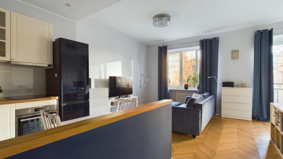 Warszawa, Śródmieście, Hoża, Wyjątkowe 50 m2 w znakomitej lokalizacji Hoża