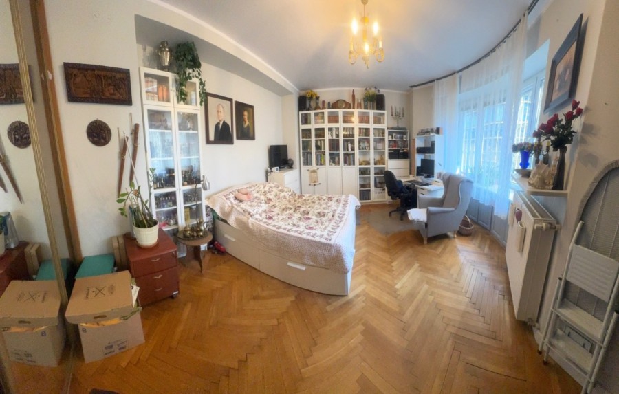 Warszawa, Śródmieście, Jaworzyńska, KAMIENICA na ciekawe B I U R O
