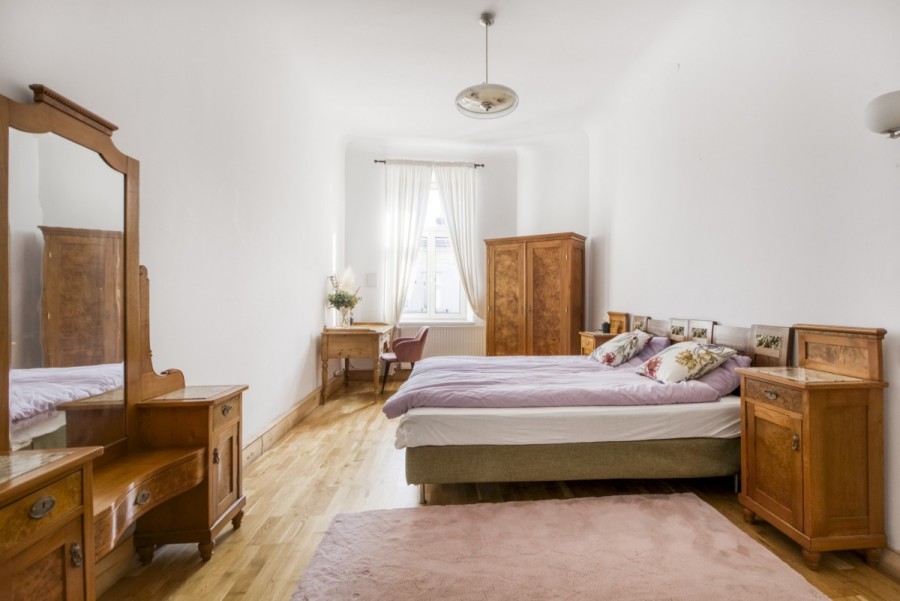 Warszawa, Śródmieście, Smolna, 5 pokoi, kamienica, blisko Nowy Świat, Foksal
