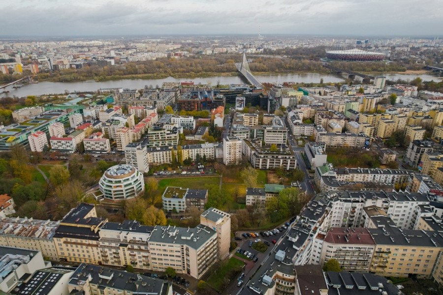 Warszawa, Śródmieście, Oboźna, Klimatyczne mieszkanie w kamienicy