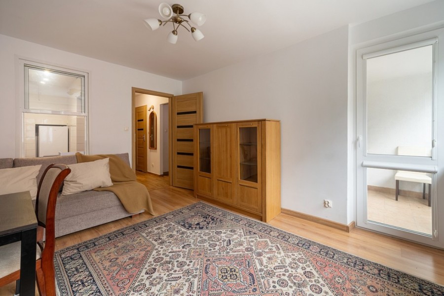 Warszawa, Śródmieście, Złota, 2 pokoje + kuchnia | loggia | centrum