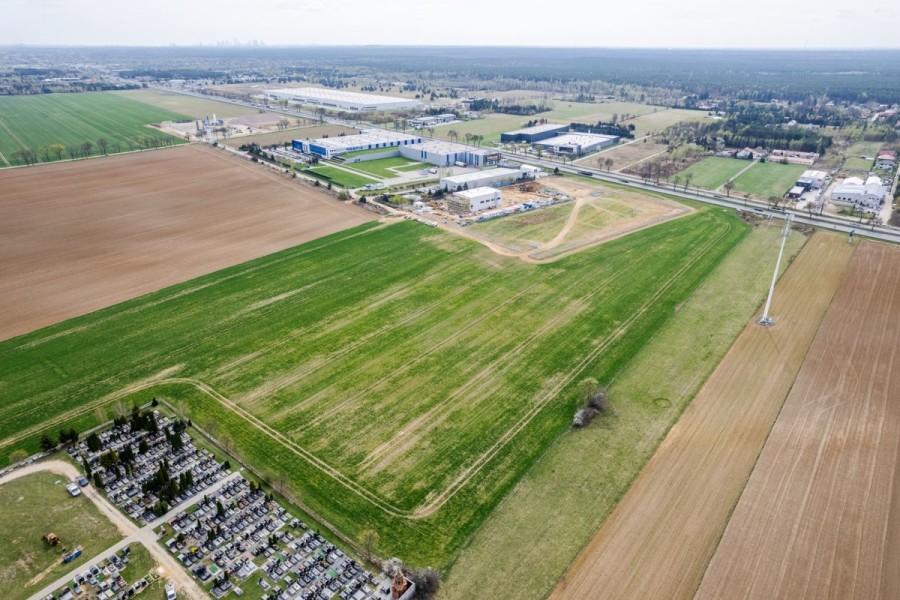 powiat nowodworski, Czosnów, Dobra, Działka usługowo produkcyjna