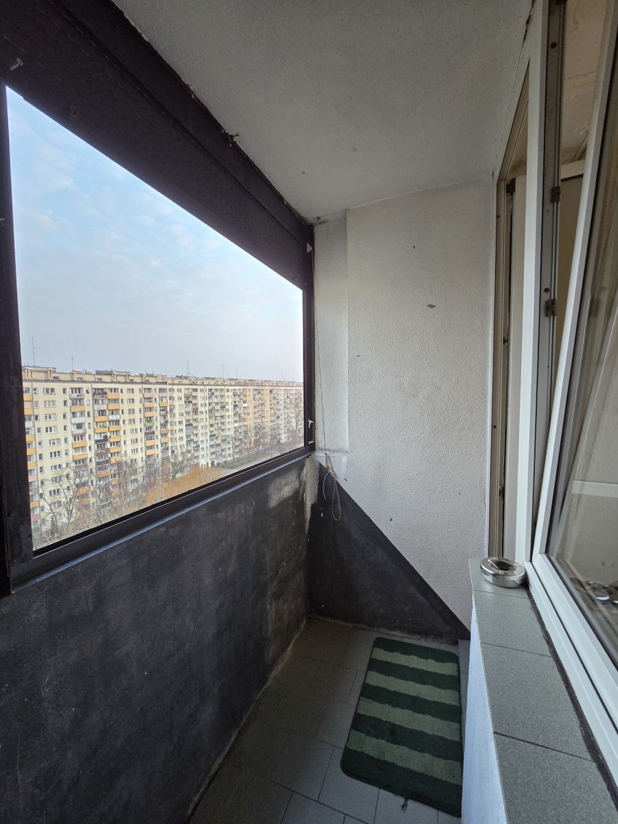 Warszawa, Bielany, Williama Szekspira, Trzypokojowe przy metrze