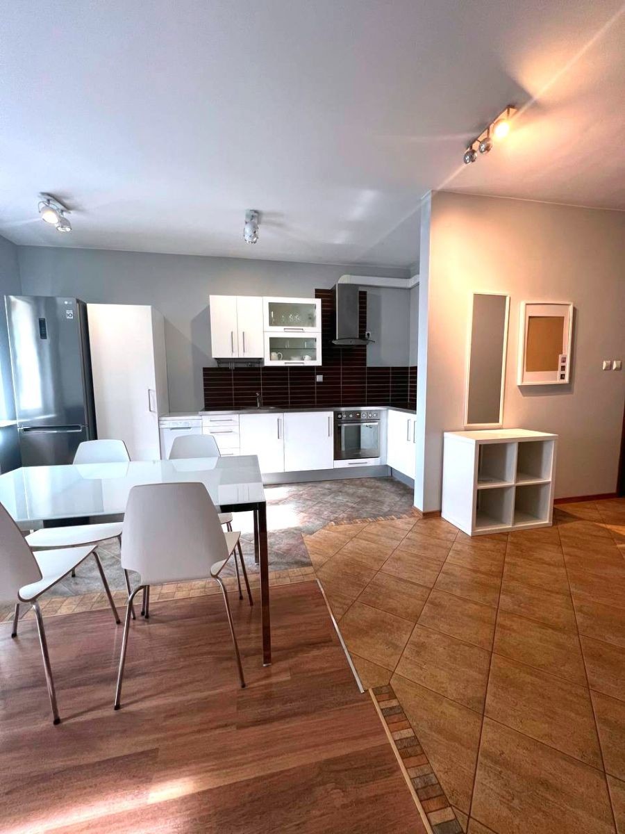 Warszawa, Praga-Południe Saska Kępa, Saska Kępa – 2 pokoje, 55 m², eleganckie mieszkani