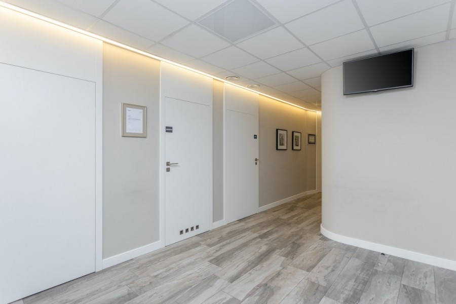 Warszawa, Ursynów, Na Uboczu, Lokal 132m2, z umową najmu, Ursynów Natolin