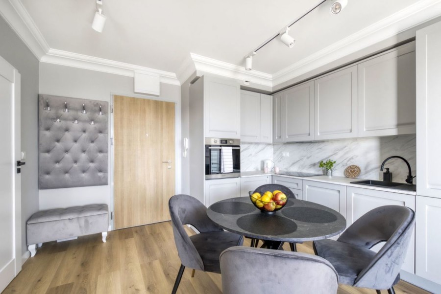 Warszawa, Praga-Południe Gocław, Celownicza, Wykończone, 2 pokojowe, w apartamentowcu!