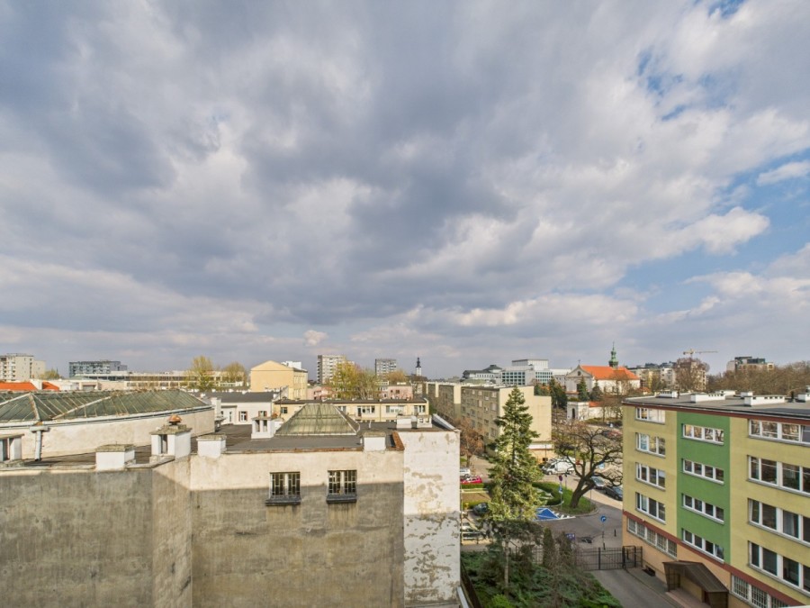 Warszawa, Śródmieście, Senatorska, Mieszkanie dwupokojowe przy placu Bankowym