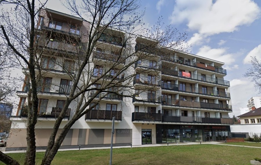Warszawa, Praga-Południe, Ignacego Kruszewskiego, Parter / Witryny / Budynek 2019 rok