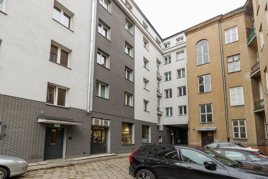 Warszawa, Śródmieście Południowe, Poznańska, Kawalerka w kamienicy - w centrum - Poznańska