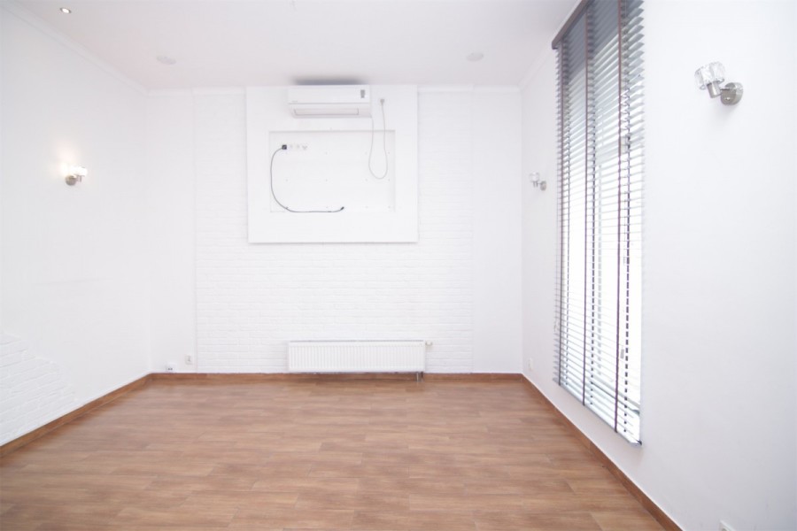 powiat legionowski, Serock, Rynek, Lokal usługowy 95 m² w samym sercu Serocka – Rynek