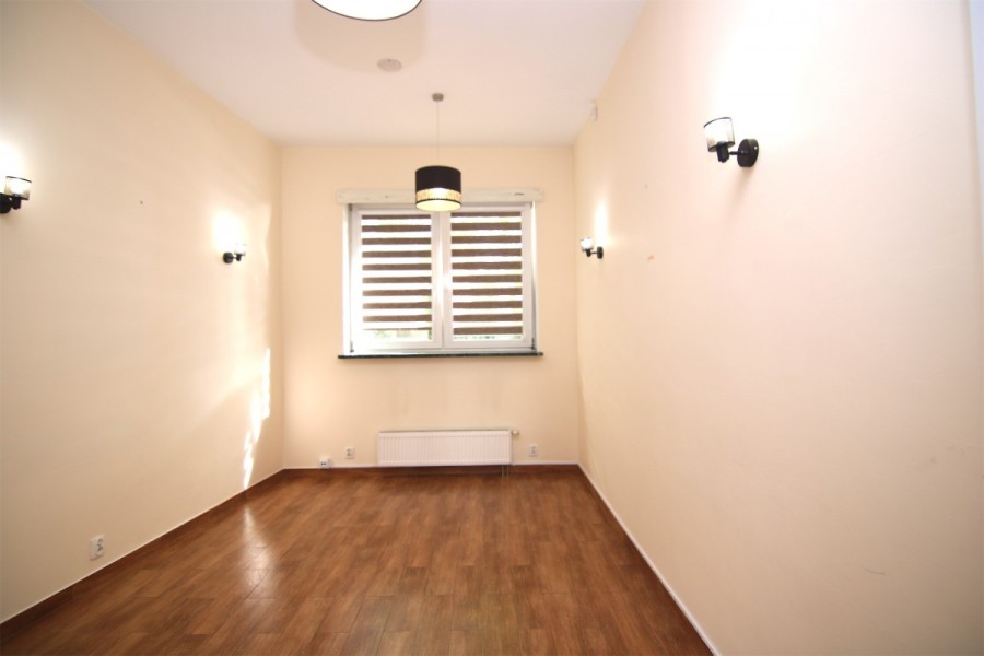 powiat legionowski, Serock, Rynek, Lokal usługowy 95 m² w samym sercu Serocka – Rynek