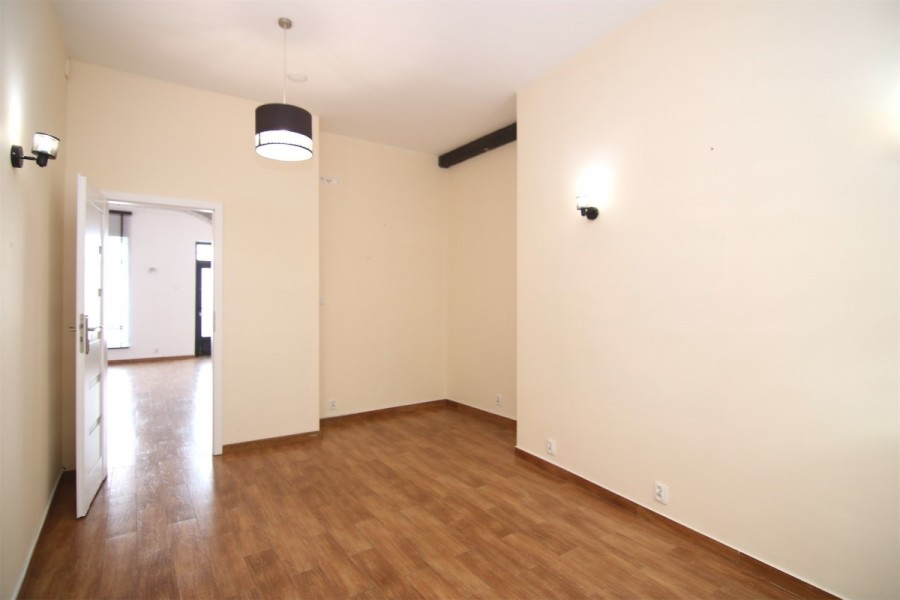 powiat legionowski, Serock, Rynek, Lokal usługowy 95 m² w samym sercu Serocka – Rynek
