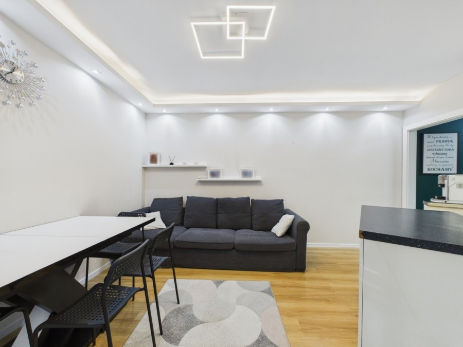 Warszawa, Targówek, Montwiłłowska, 3 pokoje | ogródek 37 m² | Wilno, Targówek