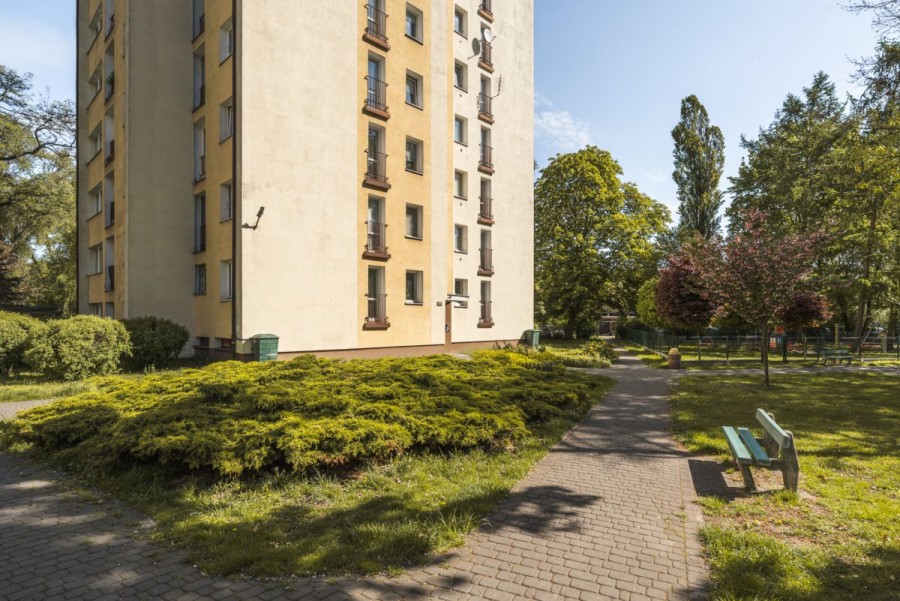 Warszawa, Praga-Południe, Makowska, 2 pokoje częściowy remont