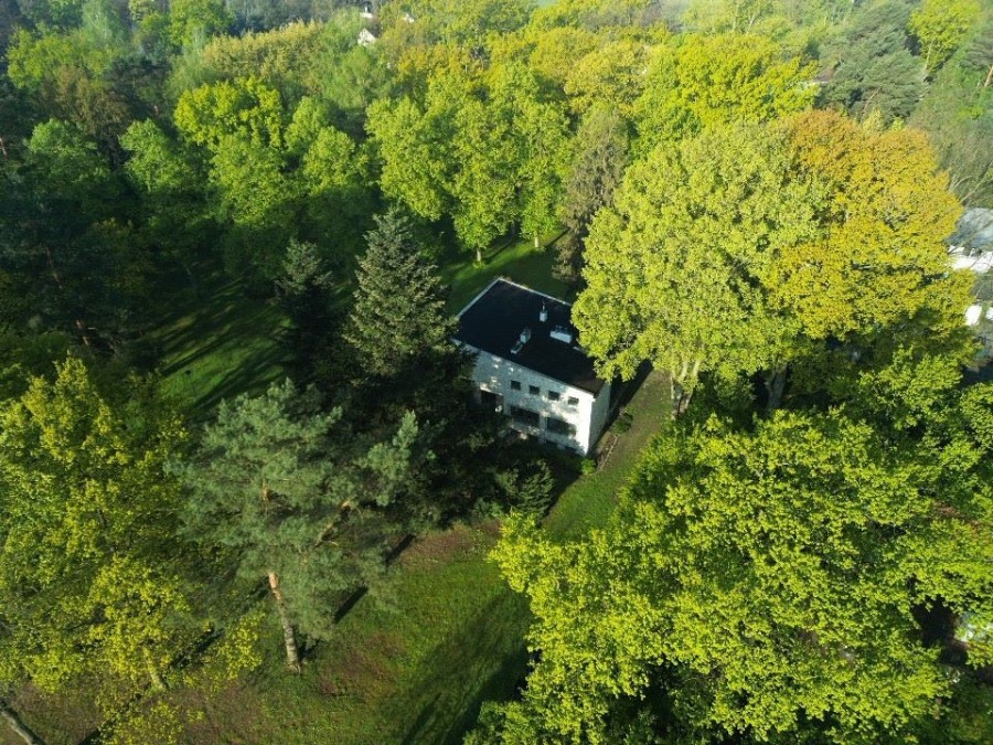 Warszawa, Wawer Nadwiśle, Romantyczna, Rezydencja z ogrodem 12 0000 m² / Wawer