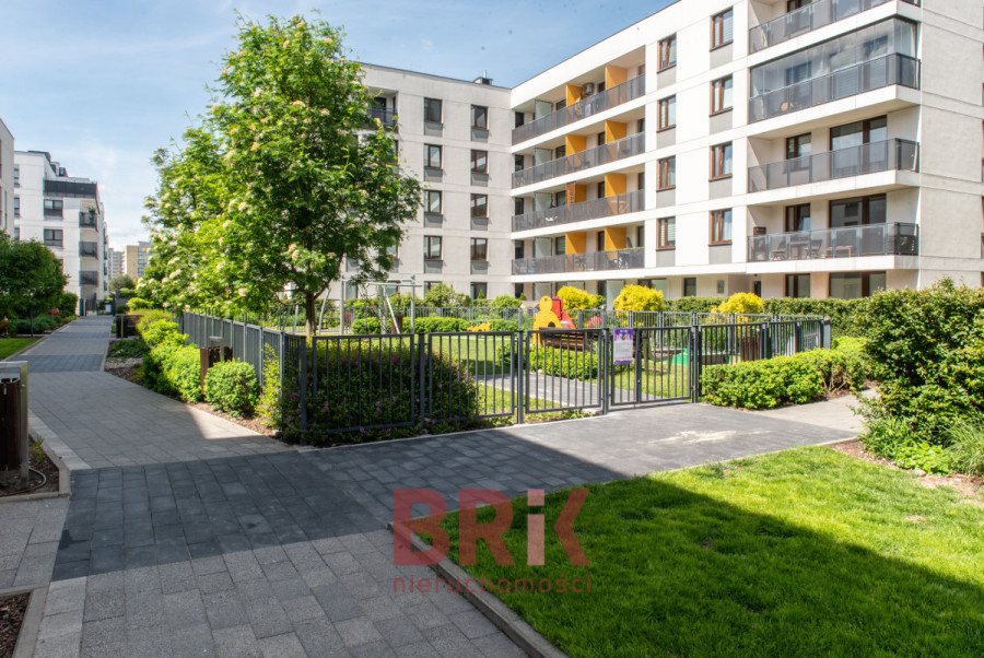 Warszawa, Targówek, Głębocka, Mieszkanie 56m2 z ogródkiem, blisko metra