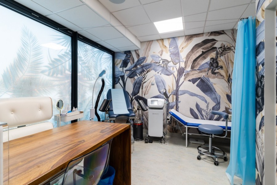 Warszawa, Ursynów, Wilhelma Konrada Roentgena, SZPITAL JEDNODNIOWY przy Centrum Onkologii
