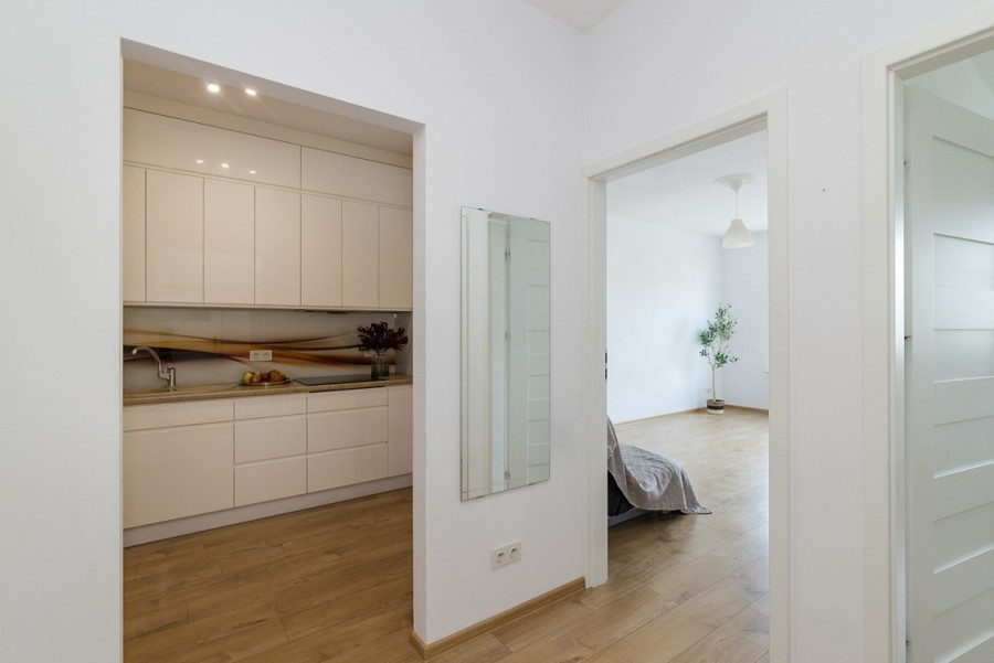 Warszawa, Bielany, Stefana Żeromskiego, Przy metrze. Ciche; winda; balkon. Od zaraz.