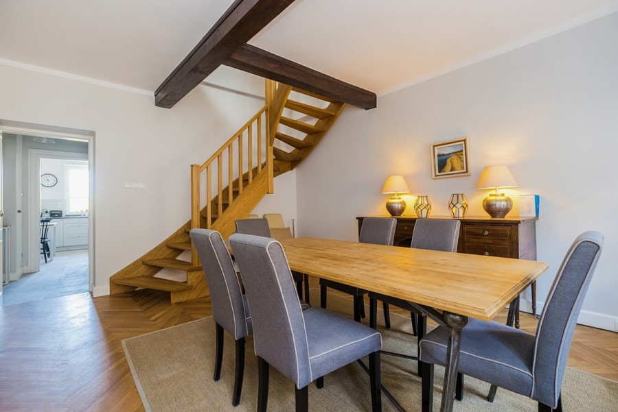 Warszawa, Śródmieście Stare Miasto, Świętojańska, Przestronny apartament na Starym Mieście
