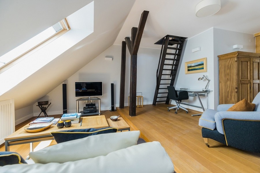 Warszawa, Śródmieście Stare Miasto, Świętojańska, Przestronny apartament na Starym Mieście