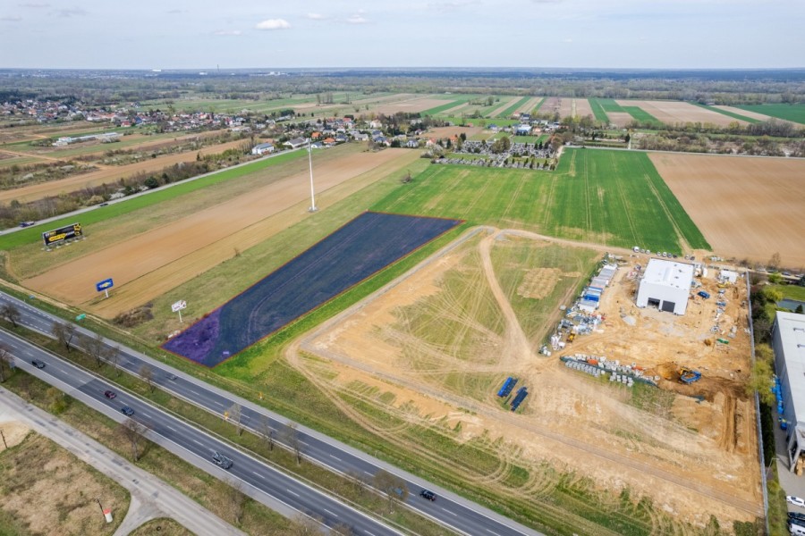 powiat nowodworski, Czosnów, Działka usługowo produkcyjna