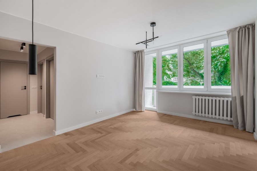 Warszawa, Mokotów, 2 pokoje po remoncie blisko Galerii Mokotów