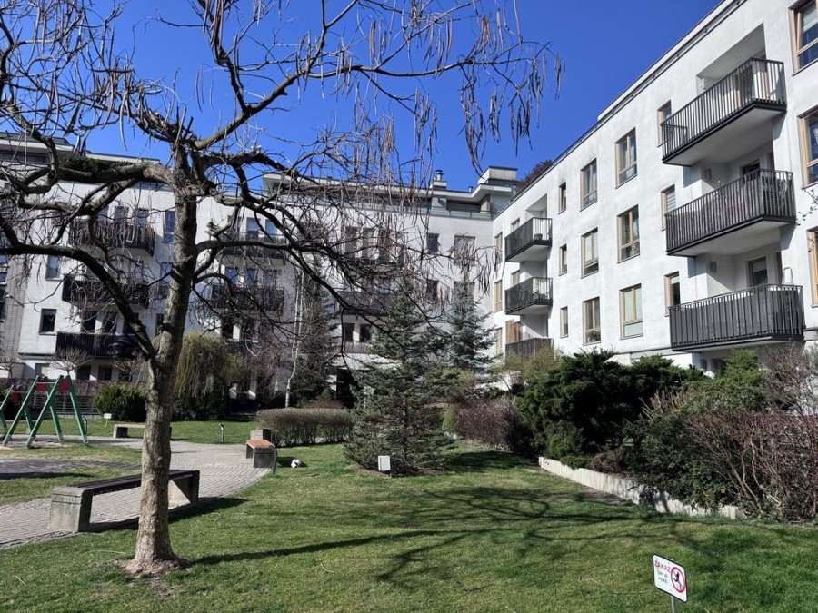 Warszawa, Wilanów, Przestronne 3 pokoje z balkonem i m. postojowym