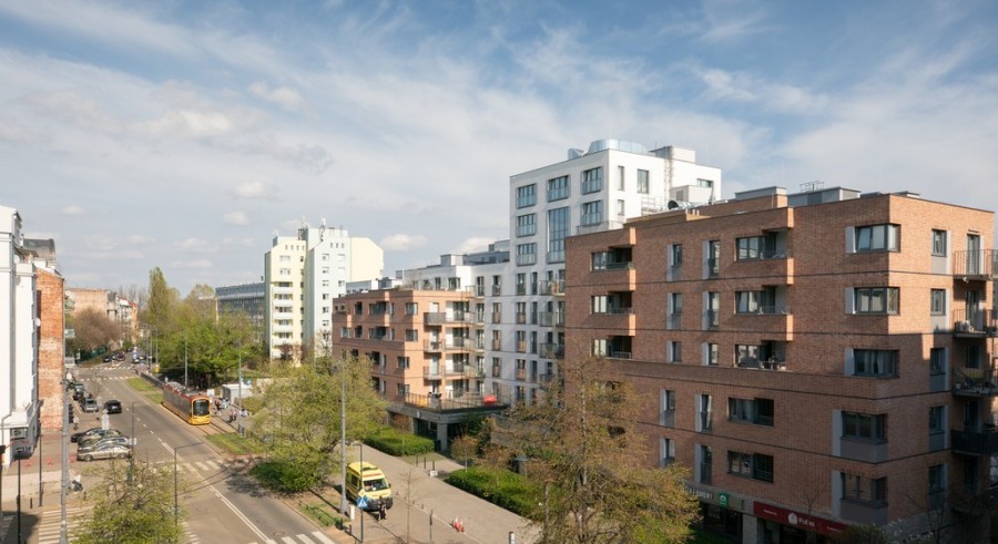 Warszawa, Praga-Północ, Modna część Pragi-Północ 2 stacje metra Koneser