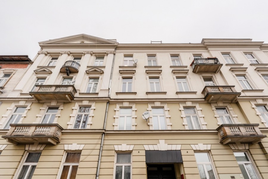 Warszawa, Śródmieście Północne, Smolna, Lokal w pięknej, odrestaurowanej kamienicy