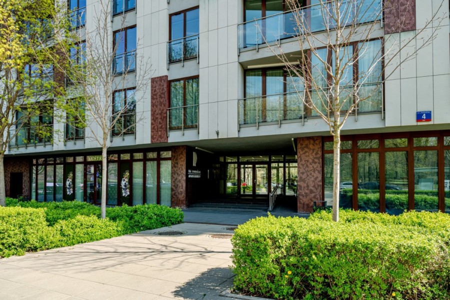 Warszawa, Śródmieście Powiśle, Apartament Powiśle, 3 sypialnie, 2 m-ca parkingowe