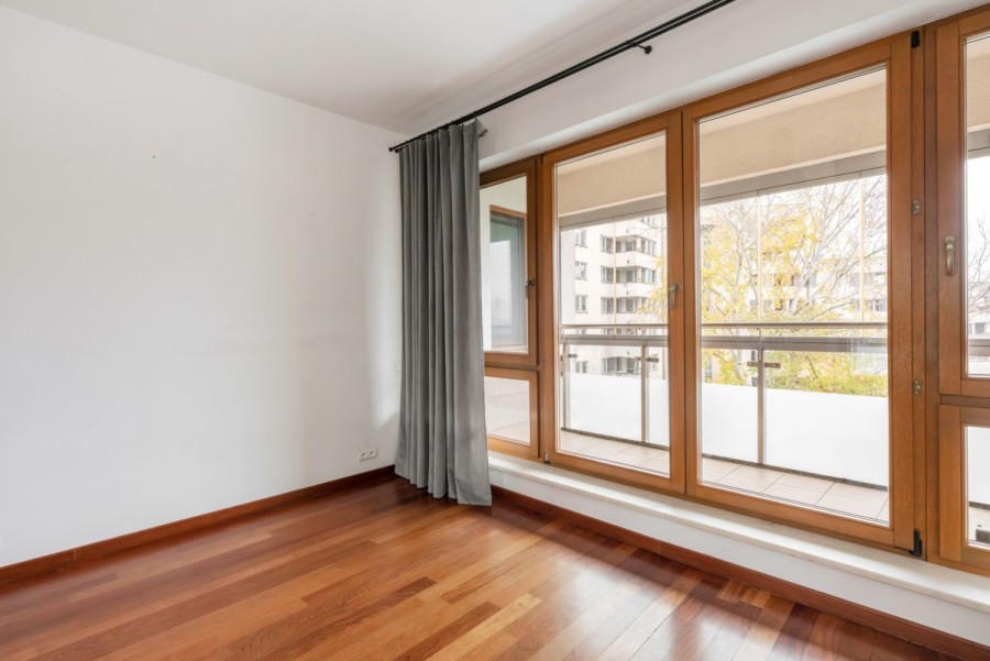 Warszawa, Mokotów Sielce, Jana Iii Sobieskiego, 6 pokoi | 60 m2 taras | 2 miejsca postojowe