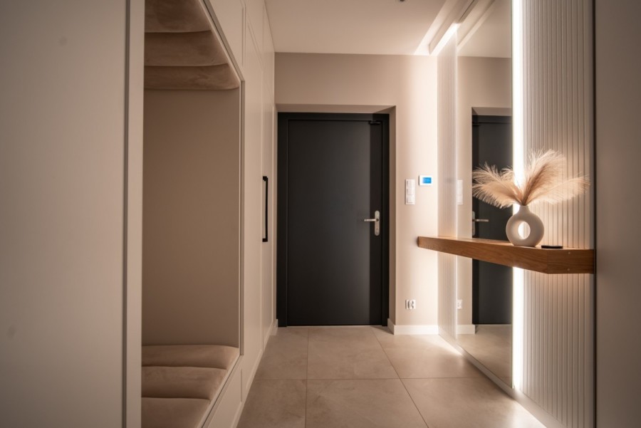 Warszawa, Białołęka, Grenlandzka, Nowoczesna elegancja-narożny segment z ogrodem